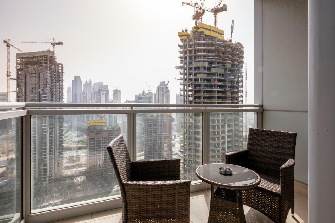 Maison Privee - Exclusive Apt With Burj Khalifa Next Door Дубай Экстерьер фото